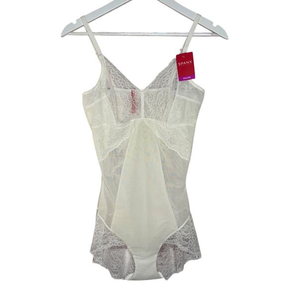 NWT SPANX Shape Clean White Bodysuit Lace Shaping Bodice Size Large - Picture 2 of 11